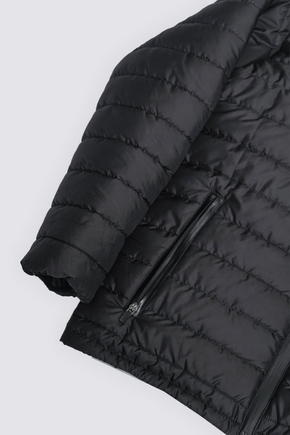 Insulated Puffer Jacket | Lightweight & Water-Resistant | Black